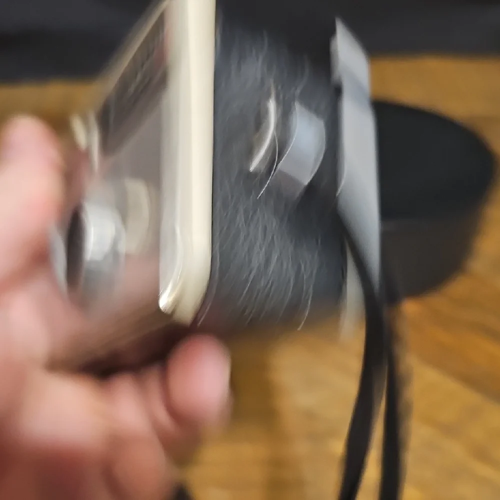 Kodak Instamatic 104 in Black and Silver